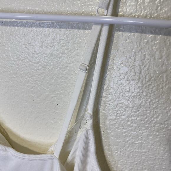 Old Navy Lace Trimmed V Neck Ribbed Knit Cami Bodysuit In White XXL 2XL NWT - Picture 6 of 7